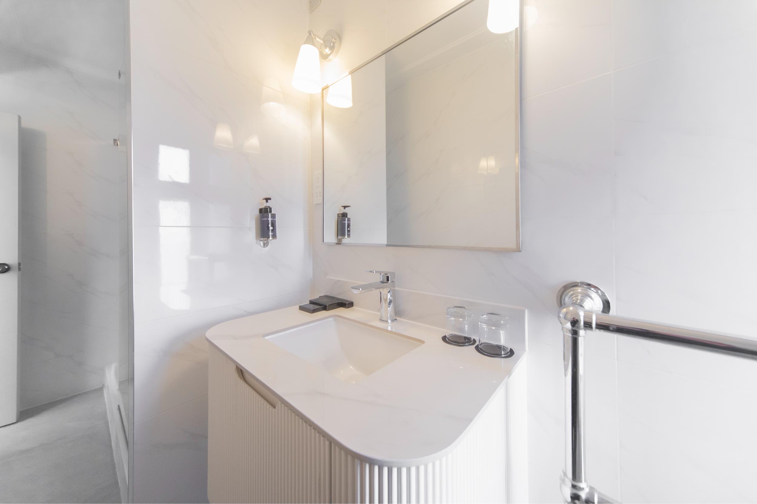 Standard Single Room (7)